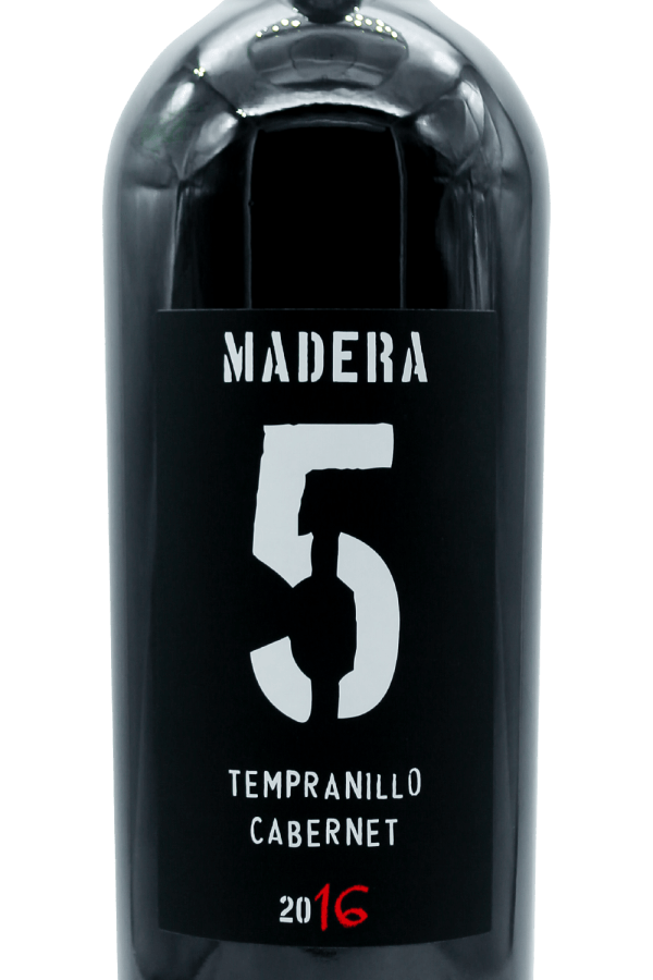 Madera-5-Tempranillo-Cabernet-Magnum-1.png