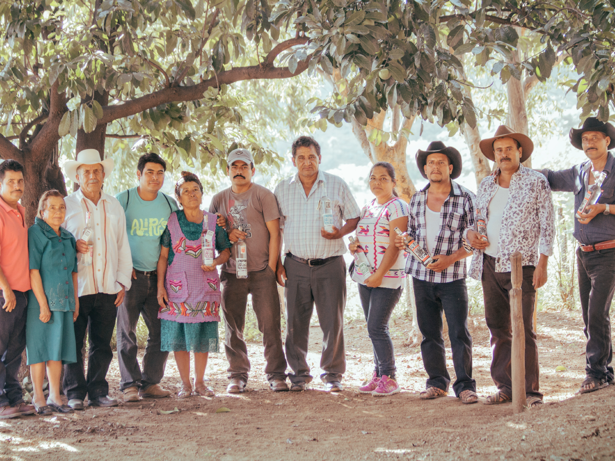 Mezcal Alipús – Cultura y Desarrollo Social